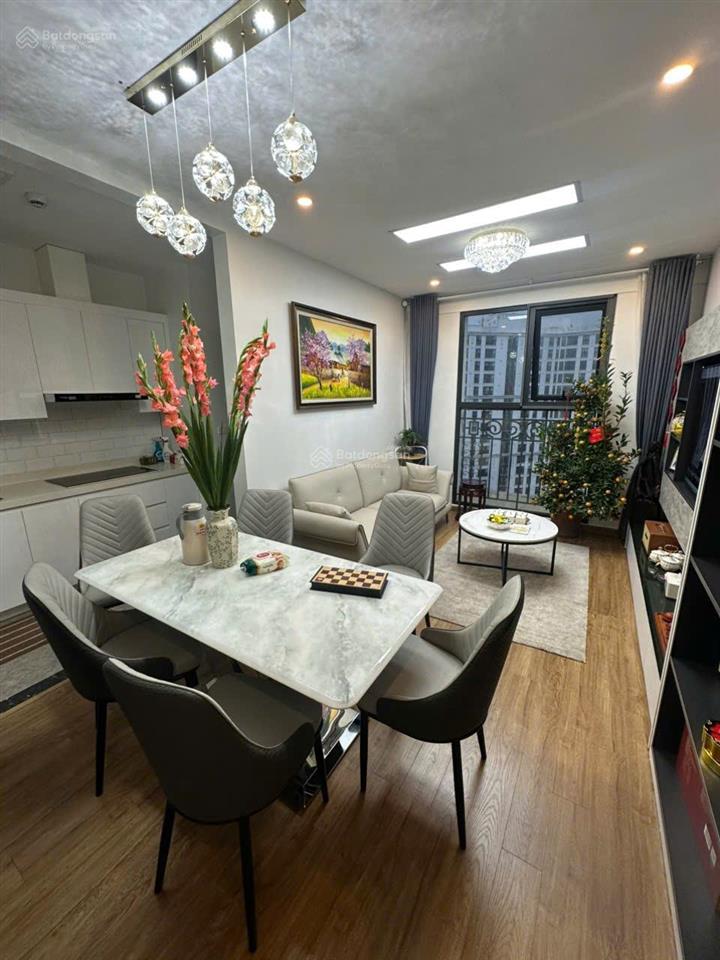 Tôi chính chủ cần bán gấp căn 3n2vs 99m² tại the emerald ct8 đình thôn, view đẹp giá 7 tỷ