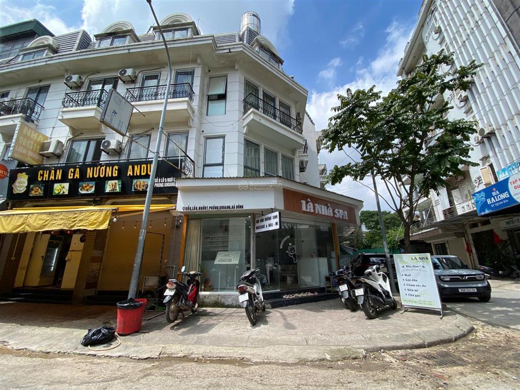 Chỉ hơn 20 tỷ có ngay căn liền kề kđt phùng khoang vị trí kd đỉnh vỉa hè rộng dòng tiền ổn định
