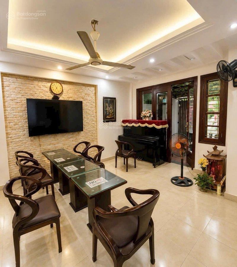 Bán biệt thự lô góc mễ trì thượng mt 20m đường 15m kinh doanh 41,5 tỷ