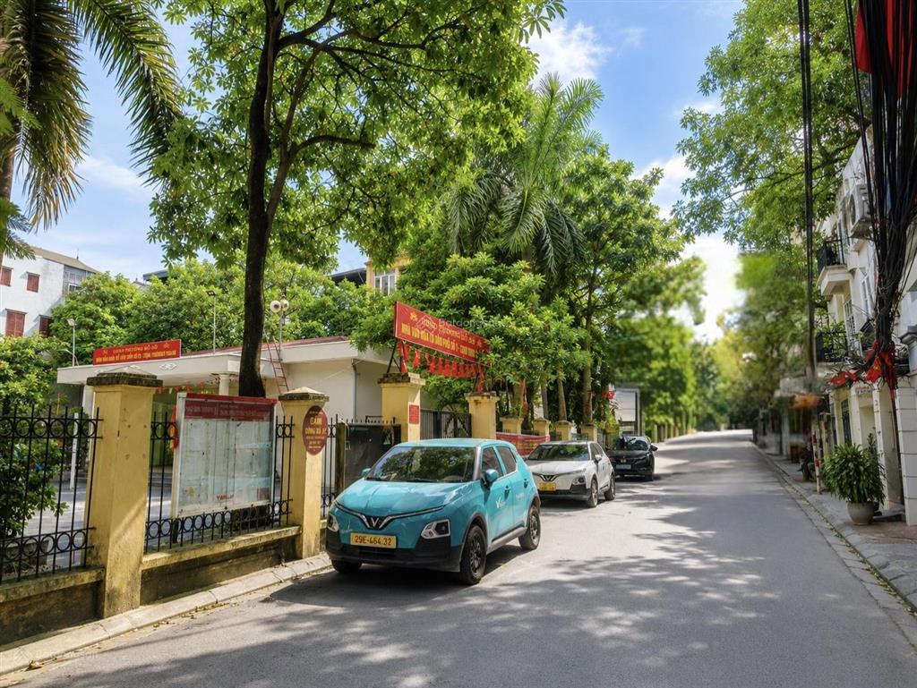Bán đất bồ đề mặt phố gia quất 52m² đường ô tô tránh kinh doanh