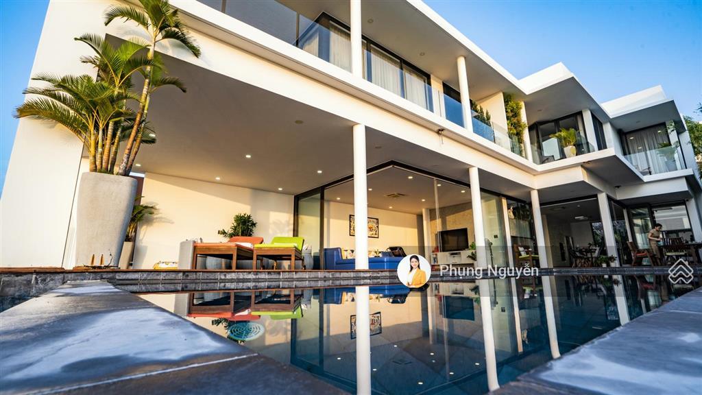 Bán biệt thự b29 tại anh nguyễn, ocean front villas, nha trang. 420m2, 3 tầng 4pn, giá 70 tỷ.