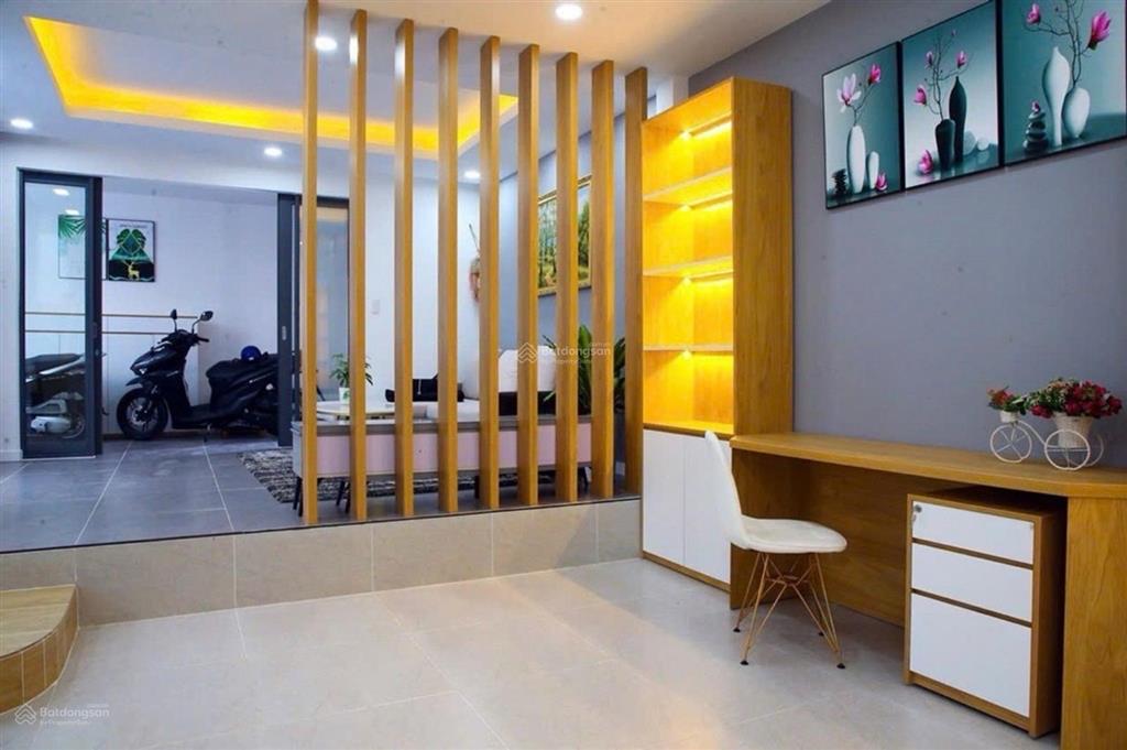 Vila mini bình thạnh 100m2 gần hẻm xe hơi nguyễn văn đậu 10p phú nhuận q1 sân bay