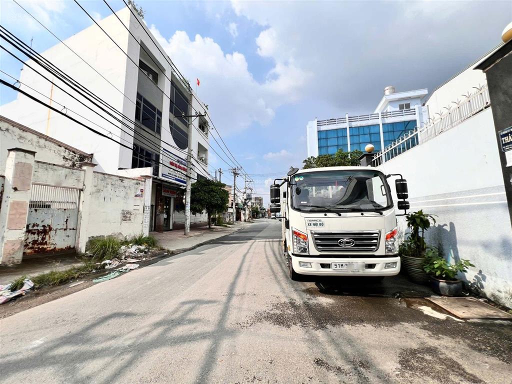 Bán xưởng hương lộ 2 gần ql1a dt 745m2 giá 29 tỷ tl chính chủ