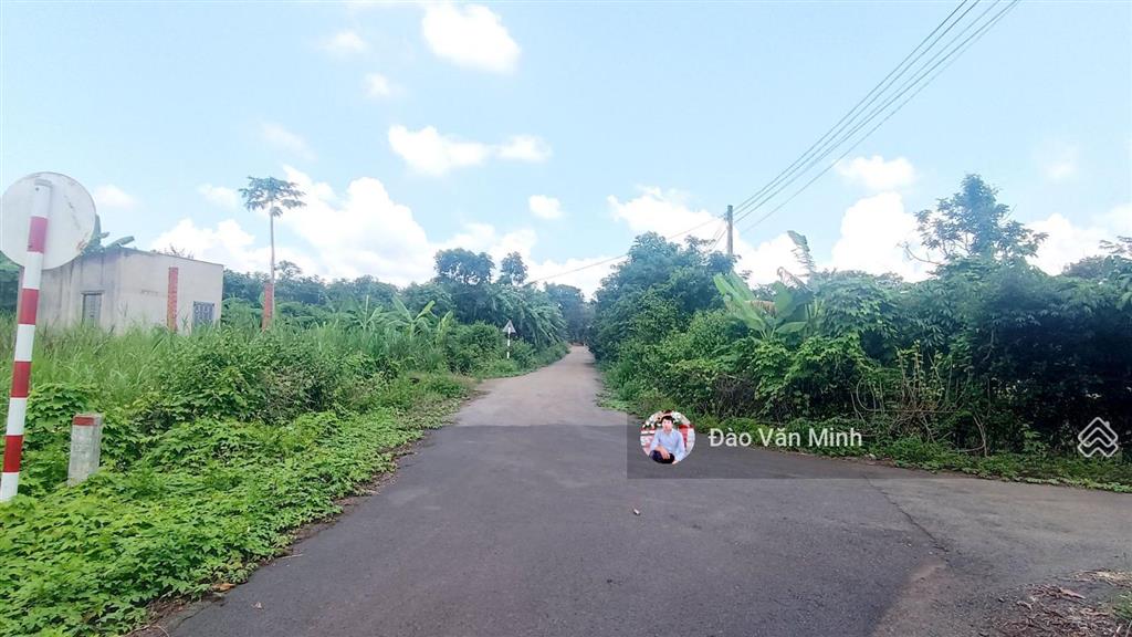 3 hecta (1 triệu/m2) 29608,2 m2 (300 tc) đường nhựa khu dân cư & mặt tiền vi vu đất vườn siêu đẹp