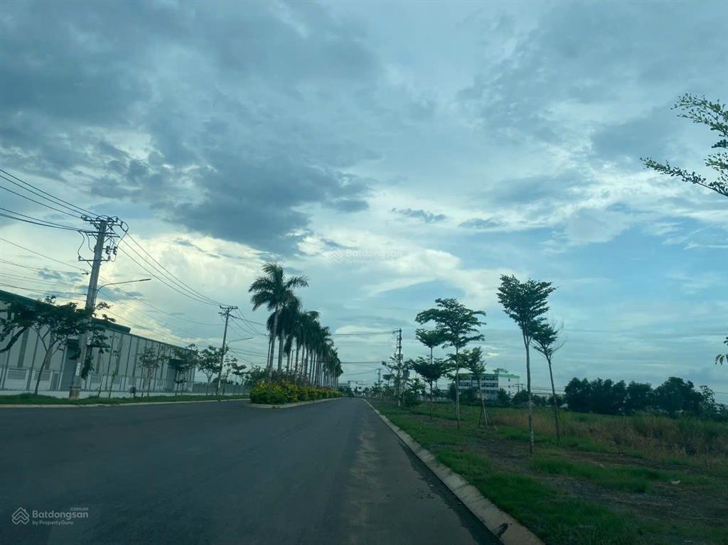 Bán đất kcn lê minh xuân 3 từ 3000m², sổ hồng riêng, giá 8.320tr/m2 (320 usd/m²)