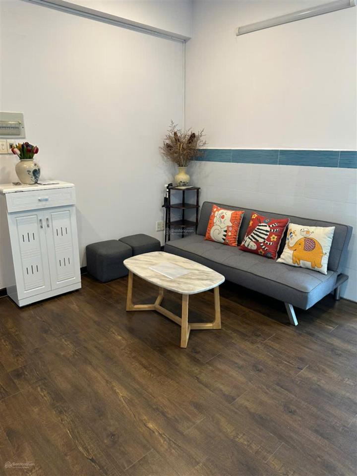 Cần bán gấp căn hộ cao ốc b nguyễn kim quận 10. dt 73 m2, 2pn, 2wc căn góc giá 4.9tỷ. 0866 688 ***