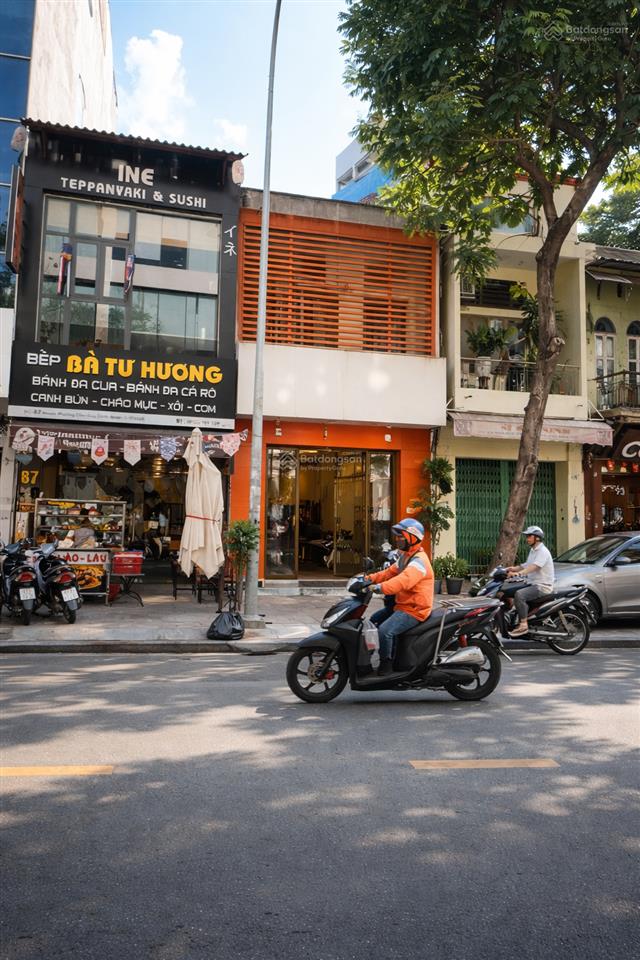 Bán gấp nhà mt yerssin ngay góc lê thị hồng gấm q1 4,1 x 19m giá 35 tỷ
