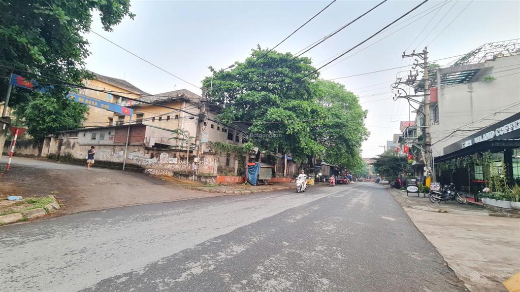 Bán nhà 3 tầng 3tỷ850 triệu 66m2 trung tâm phường nông trang tỉnh phú thọ