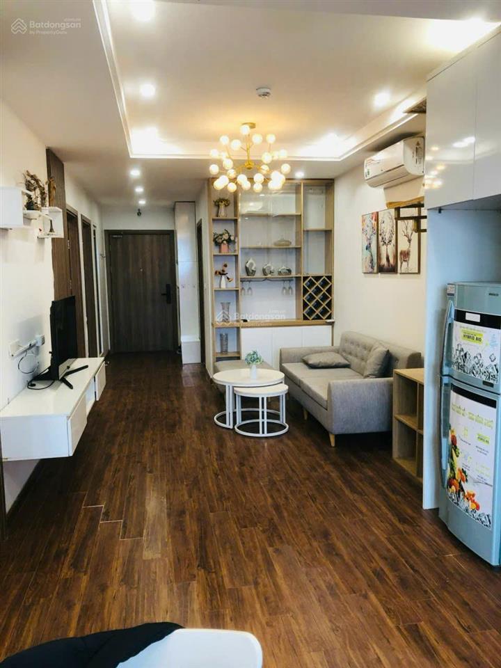 Bán cc sky central 176 định công,dt 75m2 thiết kế 3pn, 2wc, đầy đủ nội thất gía chỉ 6,55 tỷ