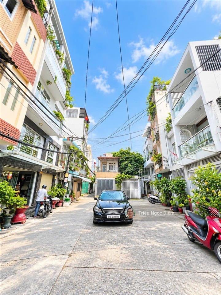 12,9 tỷ nhà đinh tiên hoàng bình thạnh 121m2 thực tế hẻm xe hơi giáp quận 1