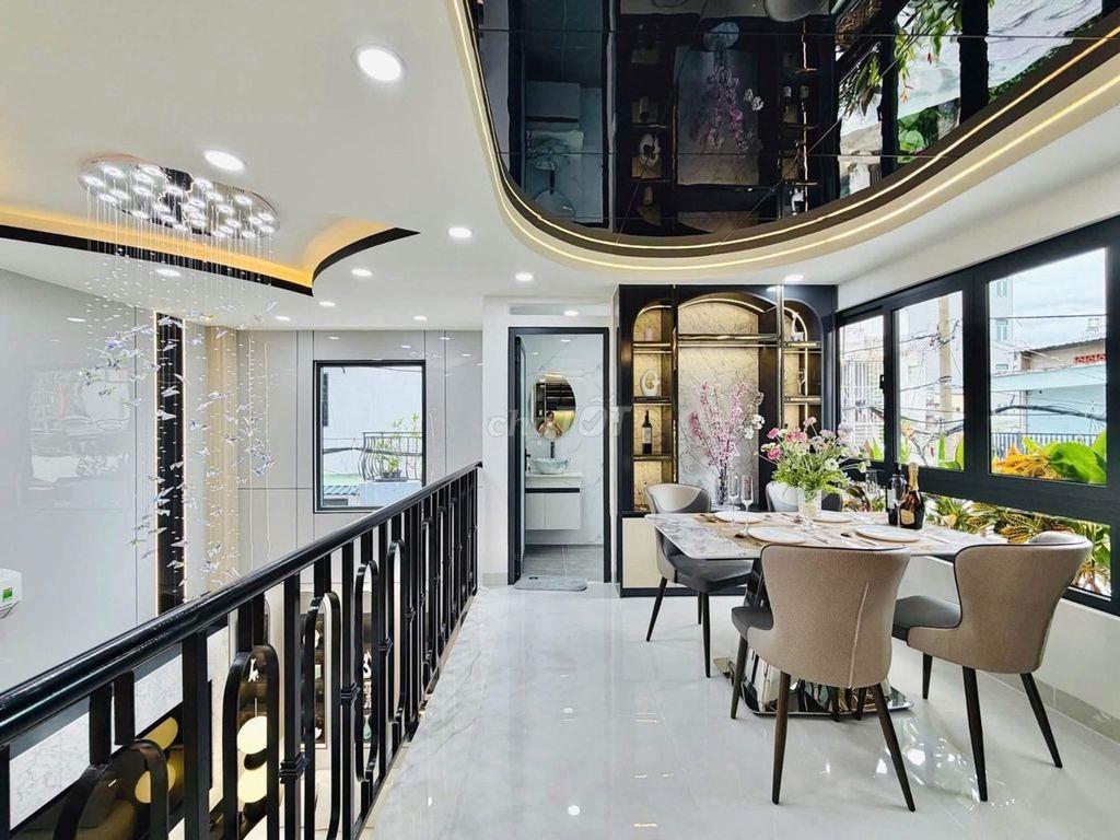 Bán nhà Gò Vấp| 5 tầng| 5 PN| Nhà góc 2 mặt| Giá 8,XTỷ thương lượng