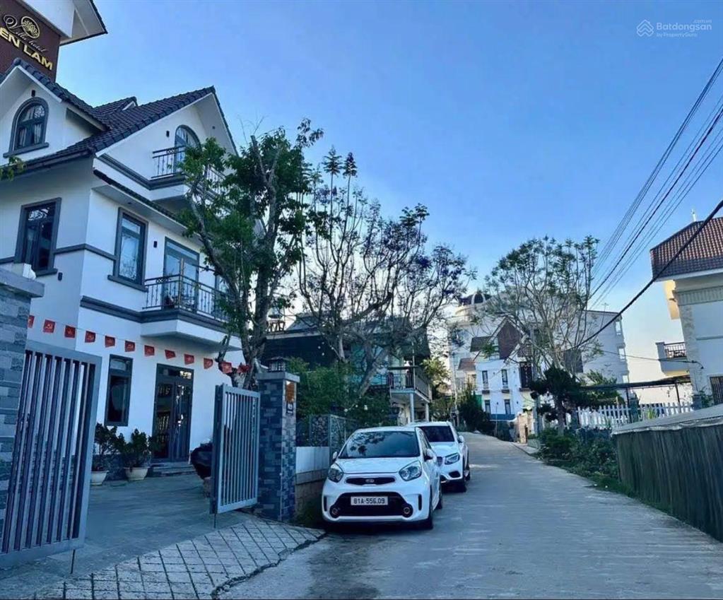 Đất rẻ 568m2| mt 22.7m | 12,5 tỷ | trịnh hoài đức phường 11 đà lạt chỉ 22 tr/m2 srxd