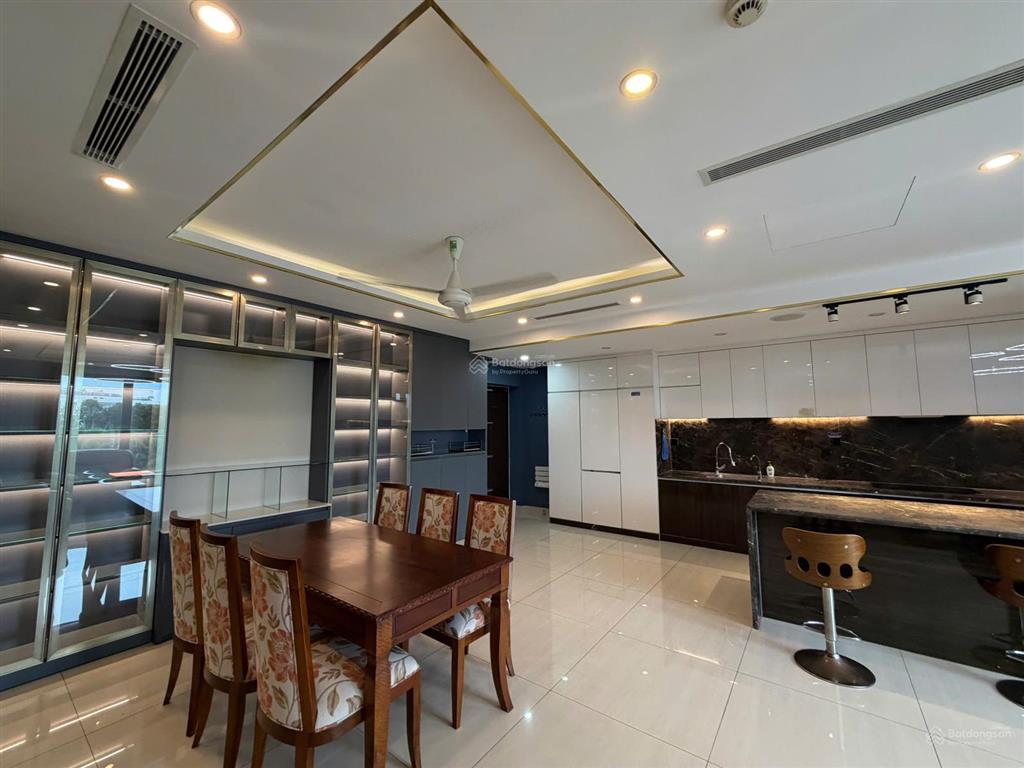 Bán căn hộ 3pn, 2wc, 135m2 tại riverpark premier phú mỹ hưng, 15,5 tỷ, view sông