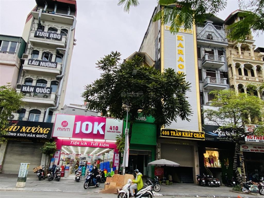 Bán mặt phố bạch mai, 42m2 mặt tiền 6,1m, vuông đẹp, không quy hoạch, kinh doanh đỉnh, giá 22 tỷ