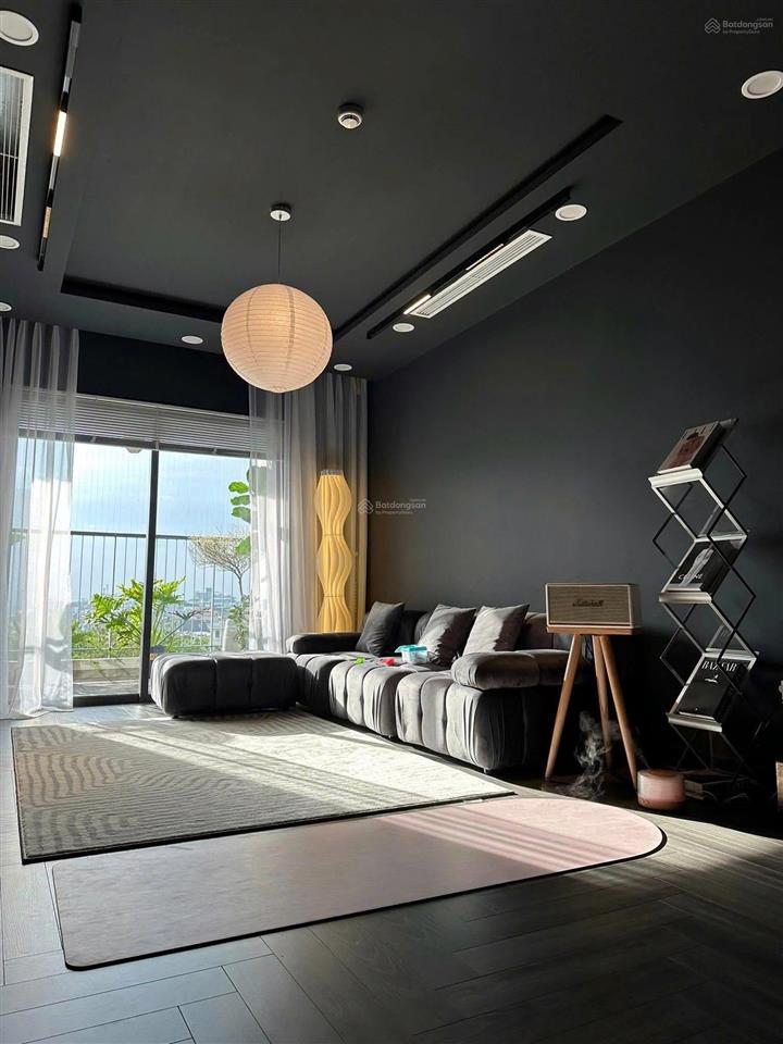 Tôi chủ nhà cần bán căn hộ 110m2 3n2wc hongkong tower. view đẹp thoáng. sổ đỏ vĩnh viễn. 10 tỷ