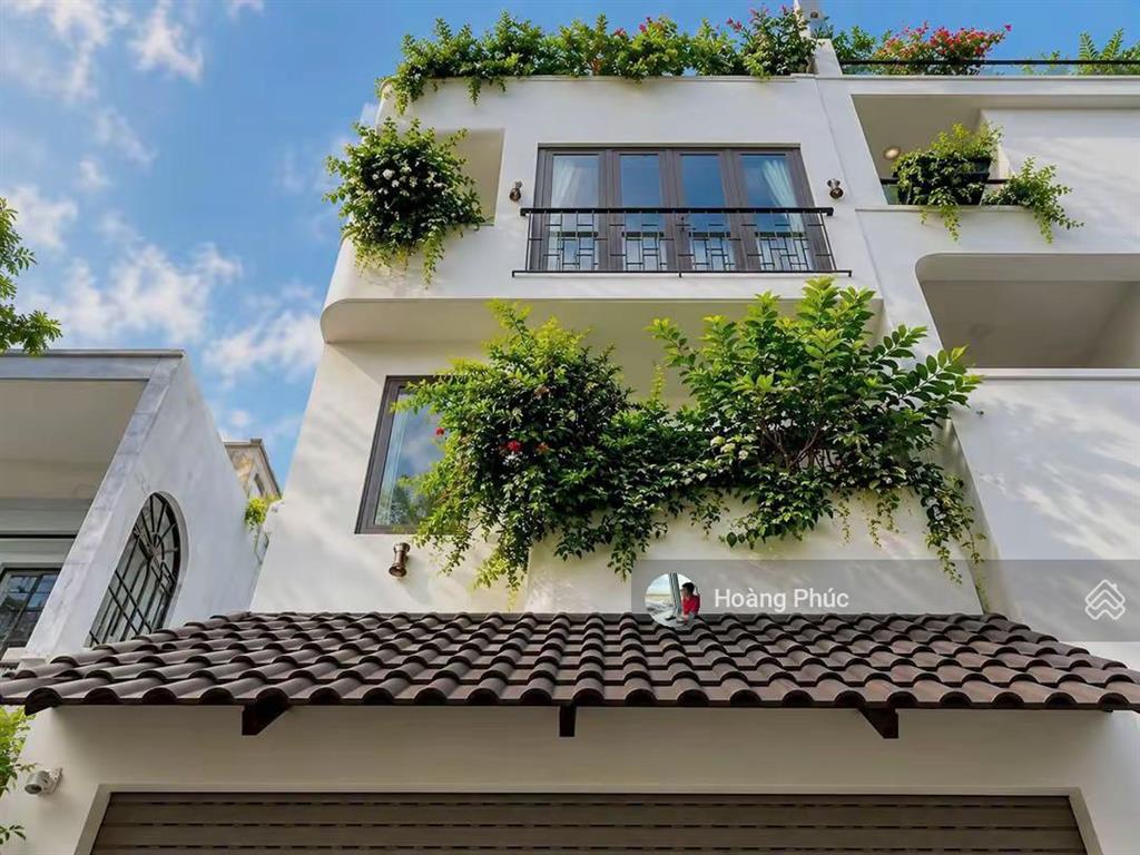 3 tỷ 850 thoại ngọc hầu tân phú 48m2 thích hợp cho cô chú thích mãn xanh, hẻm đẹp 5pn 4nvs