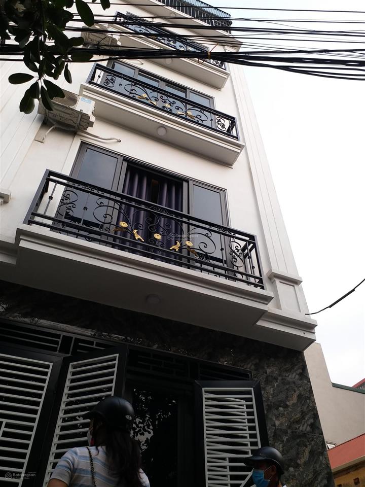 Chỉ 2.6 tỷ, bán nhà mới 4 tầng x 33m ô tô đỗ cửa 0946 393 ***