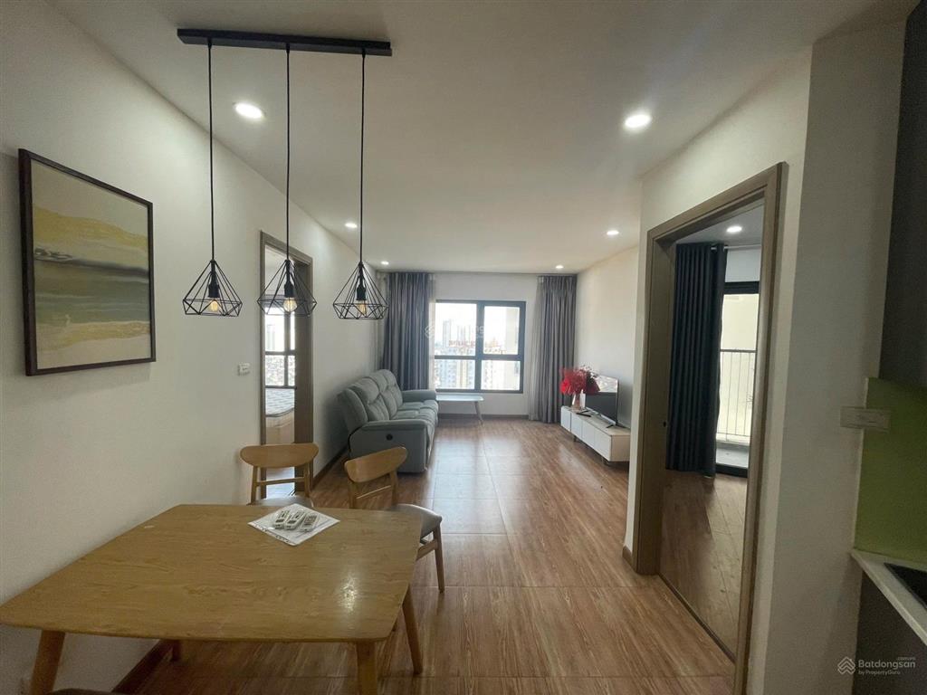 Chính chủ bán căn hộ samsora 3 ngủ 81m2 trục 23. giá 5,8 tỷ