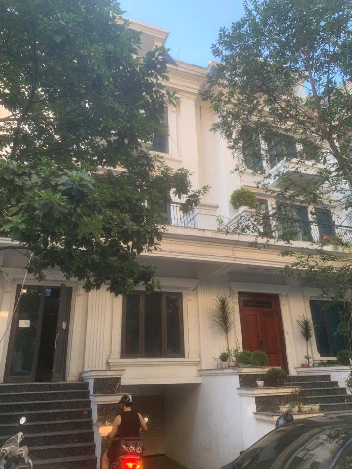Bán Shophouse Sunshine City Ciputra căn 150m mặt tiền 7,5m hướng ĐN xây 3 tầng 1 hầm SĐCC