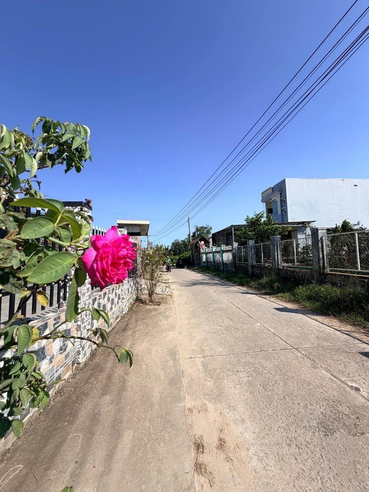 Cần bán lô 175m2 Ngang 6m Full thổ cư Giáp Hoà Khương Đà Nẵng Giá Chỉ 7xx Triệu.