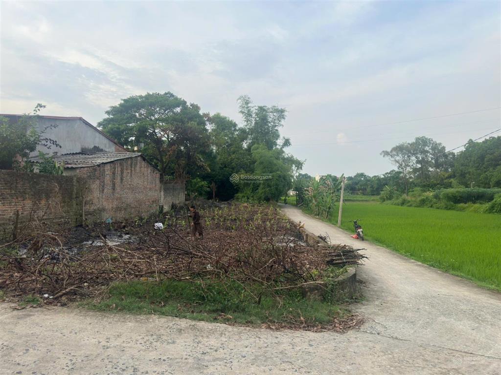 Bán đất lô góc 2 mặt tiền phường vạn xuân, khu vực nam tiến cũ giá 1.8 tỷ 0968 033 ***