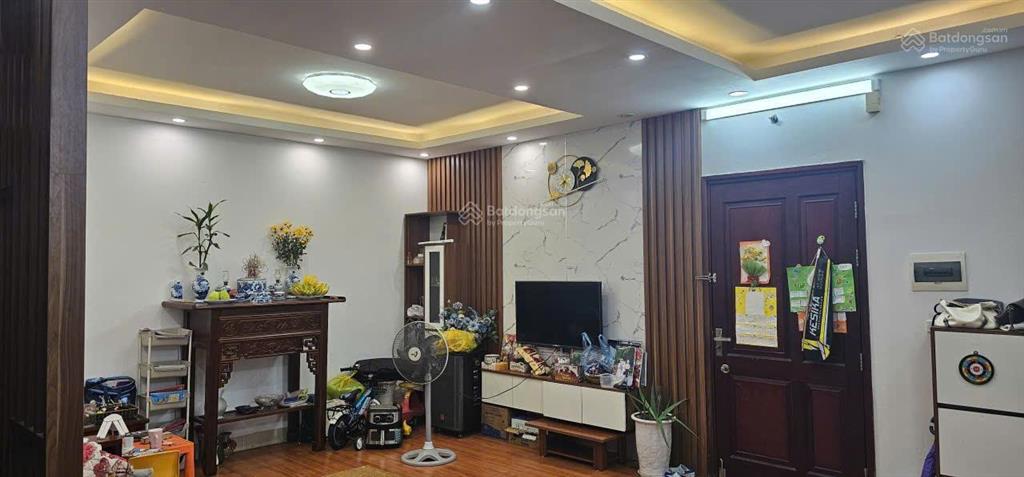 Hiếm có căn góc giá siêu tốt tòa 19t5 kiến hưng, hà đông 70m2 tk 2pn, 2vs, sổ đỏ. giá 3,05 tỷ