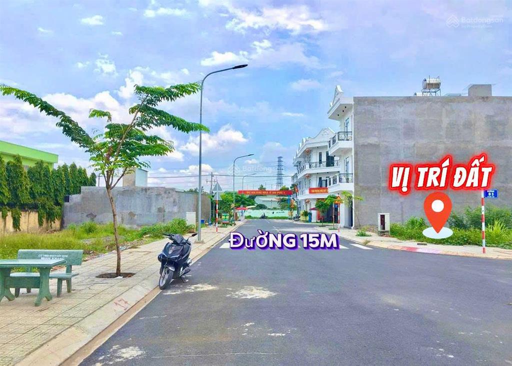 Chính chủ bán lô đất cạnh khu nhà máy lego, kế chợ, tthc kinh doanh sầm uất. giá 990 triệu cầm sổ