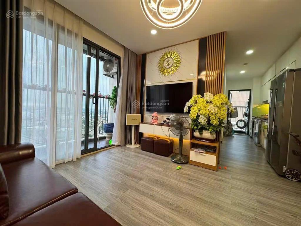 Chủ nhà bán căn penthouse tâm huyết góc 3pn full nội thất tòa ct3 view đài truyền hình đã có sổ.