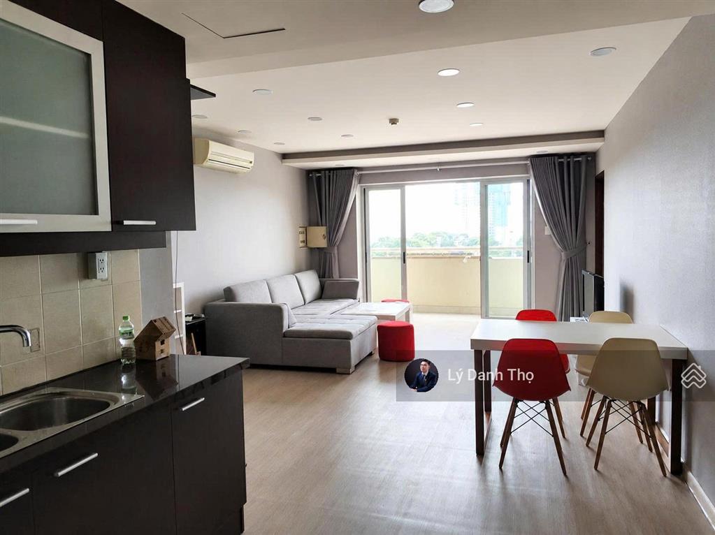 Giảm 500 tr bán gấp căn hộ quận 5 có sổ hồng (hùng vương plaza) loại 3 ngủ hướng mát gọi 0931 918 ***