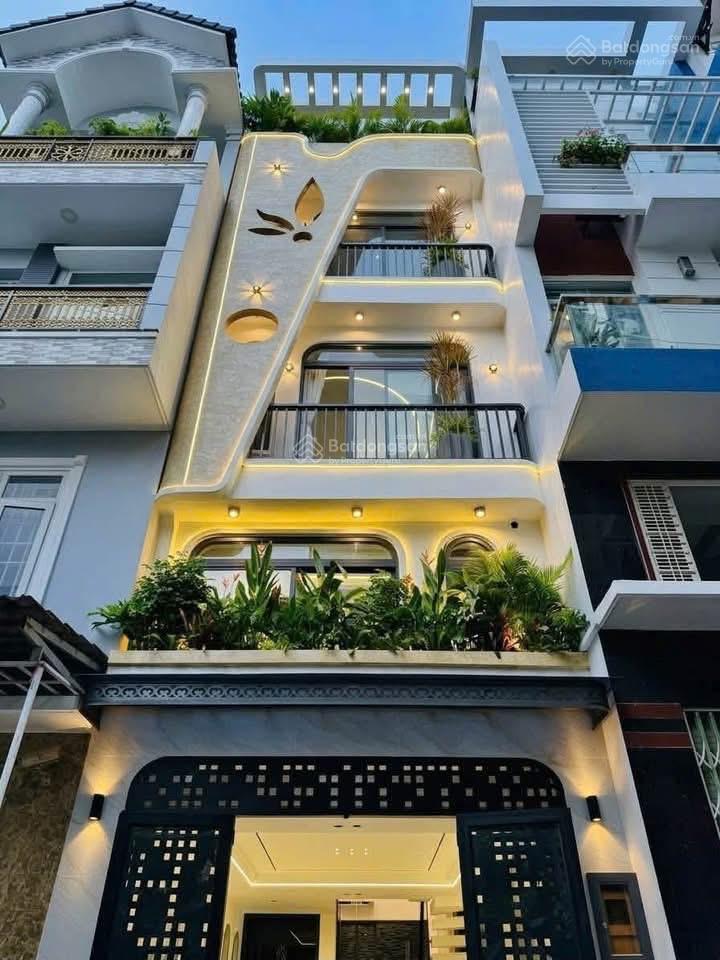 Cô chú chủ nhà định cư cần bán nhà đường trần phú, p7, quận 5. giá 5 tỷ 880 / 76,5m2. sổ sẵn.