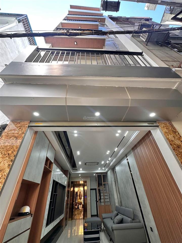 Cực hiếm phố kim ngưu, phân lô, ngõ nông, tặng full nt xịn. 2 thoáng trước sau. 35m*5t* 6,5 tỷ.