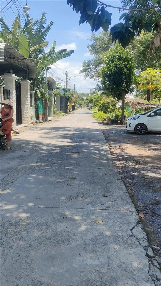 Gần hồ bơi thùy mi, đất đẹp dt 290m, có full thổ cư, giá 6 tỉ 3 an phướclong thành