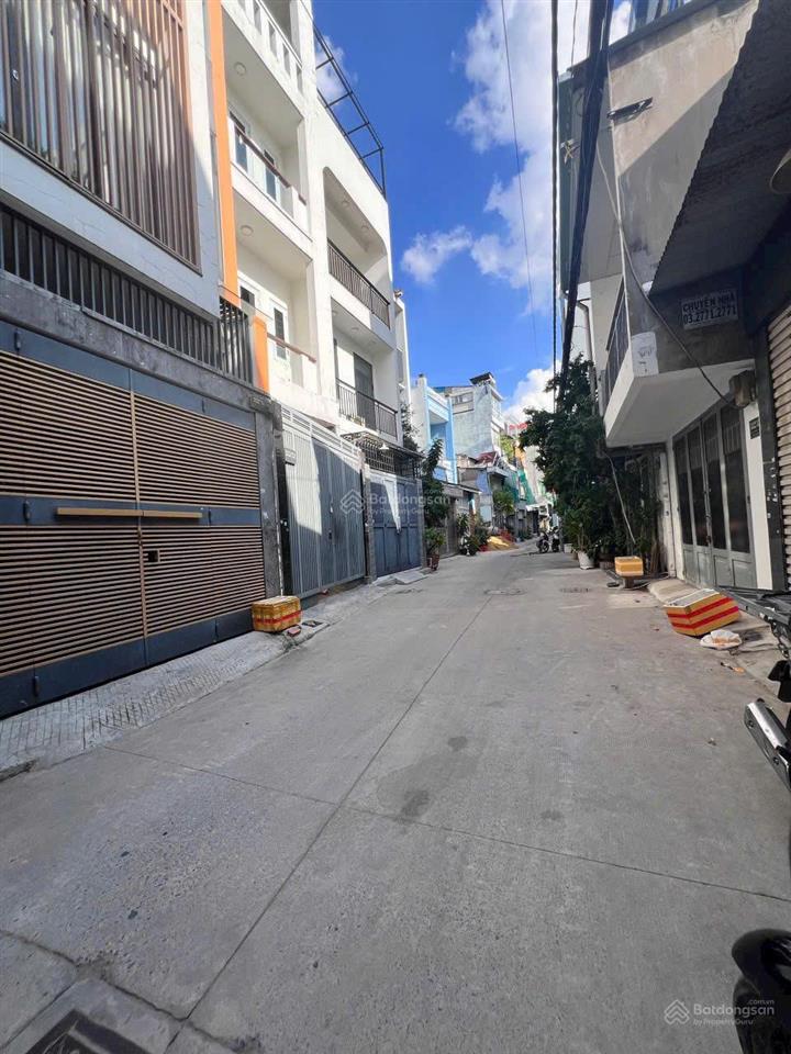 Bán nhà hẻm 5m thông 93/gò dầu dt 4x17m trệt 2 lầu giá 7.6 tỷ tl
