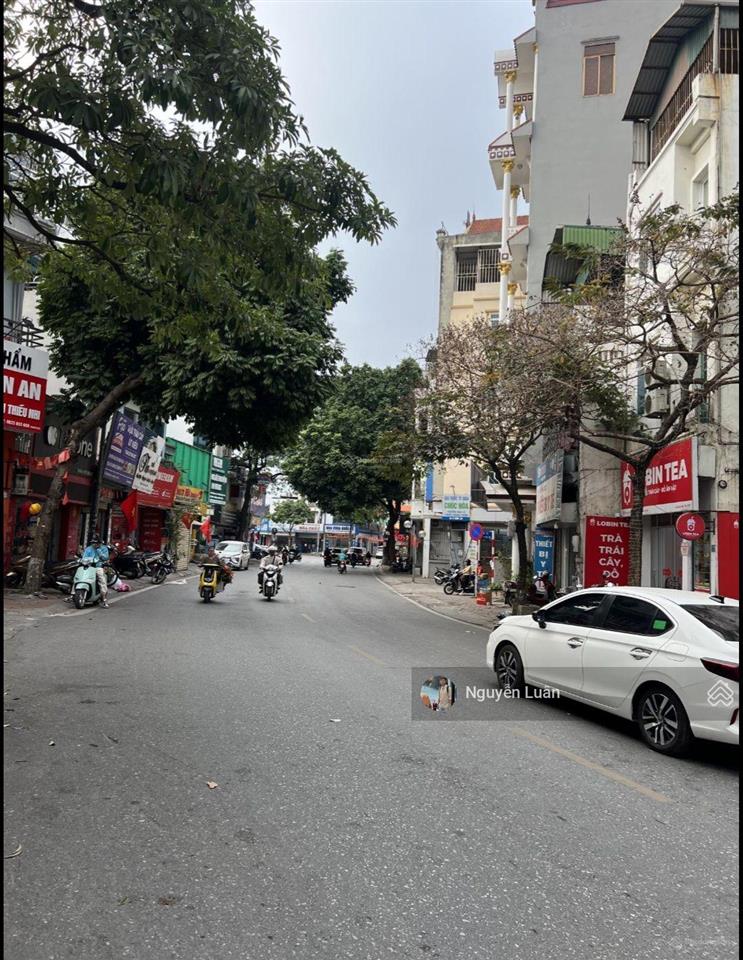 Bán đất phố trường lâm, một mặt phố, một mặt ngõ, vị trí đẹp, kinh doanh bất chấp
