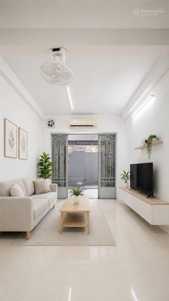 8,1 tỷ mua được nhà phan xích long vip 52m2 ngang nở hậu 5m pn rất hiếm