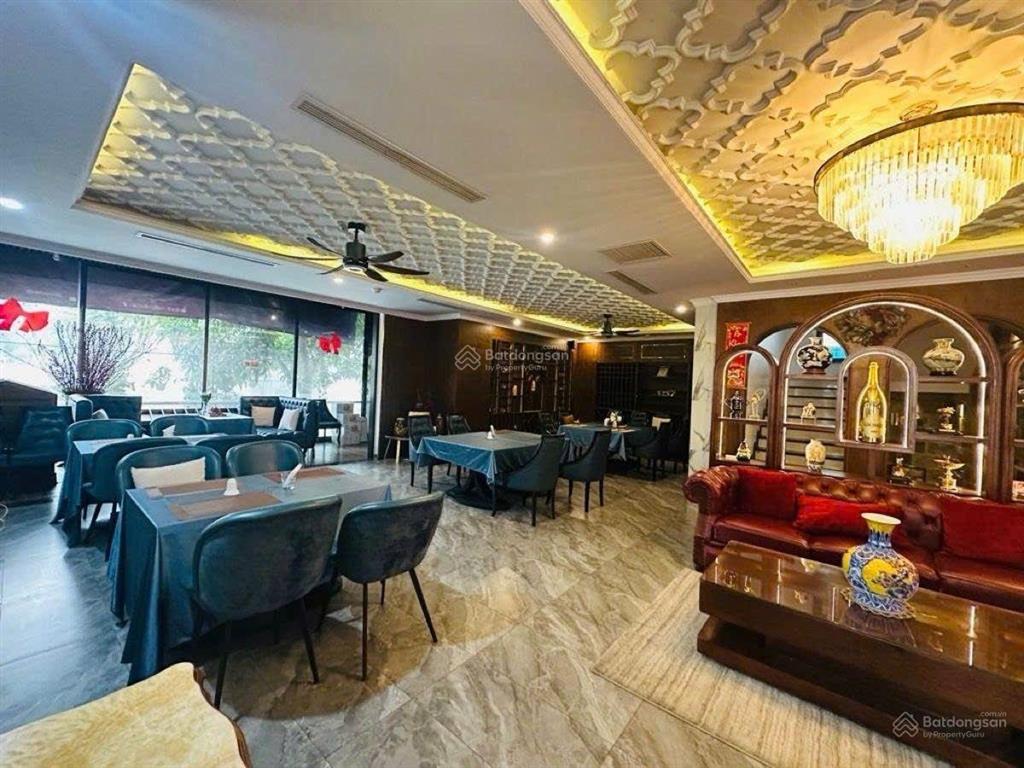 Hạ 7tỷ bán biệt thự lô góc trần kim xuyến, kđt mới yên hòa dt264m,5 tầng + hầm, mt 18m, giá 158 tỷ