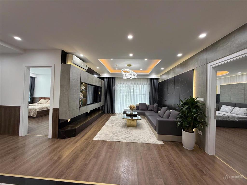 Продаётся квартира, 3 спальни, 110 м², Bắc Từ Liêm