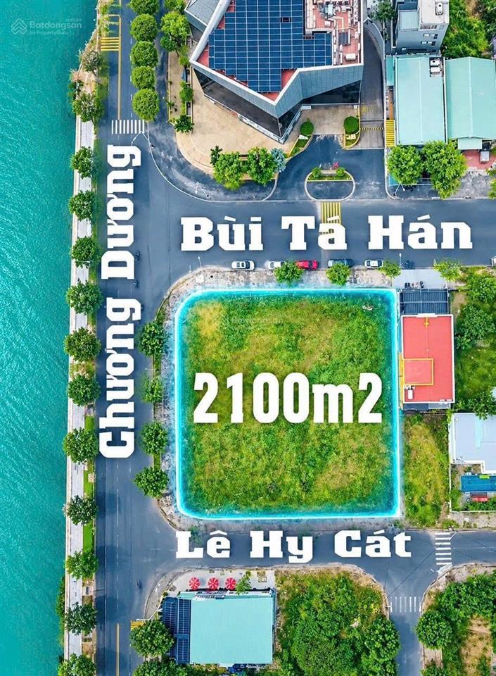 Góc 3 mặt tiền chương dương bùi tá hán lê hy cát dt 2100m gọi đàm tiến