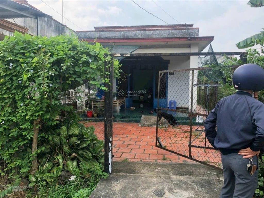 Ngộp bán nhanh đất vườn có căn nhà cấp 4 xã tân thông hội, 120m2, shr, 850tr