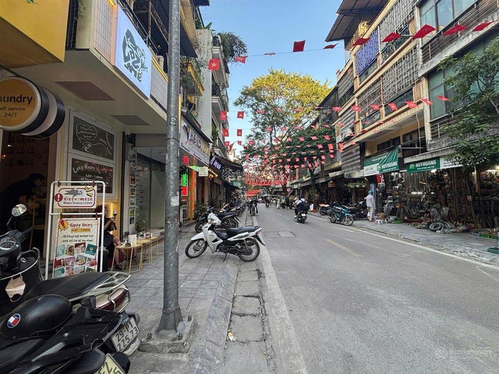 Bán nhà 1 sổ 1 chủ, mặt phố hàng phèn, 48m2 mt3.4m 5t 38 tỷ