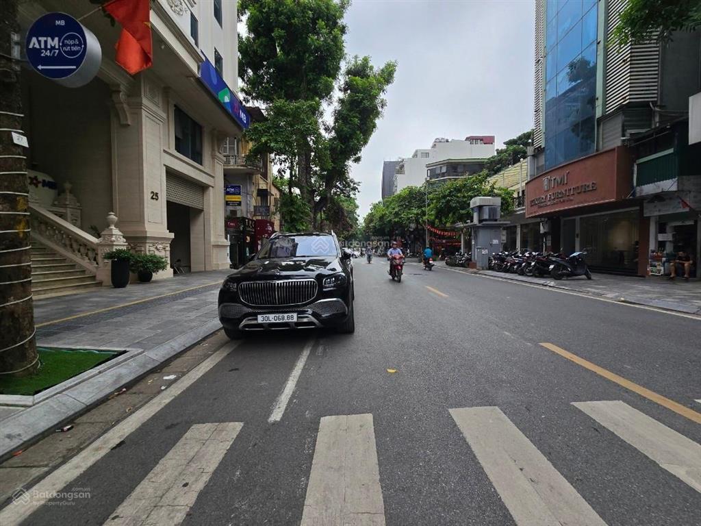 Bán nhà lô góc, mặt phố phan đình phùng, quận hoàn kiếm, 150m2, mt 10m, giá 120 tỷ
