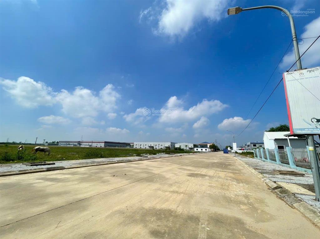 Lô đất 4500m2 tại cụm công nghiệp, bắc giang, cấp phép các ngành sản xuất sơn, hóa chất, khí