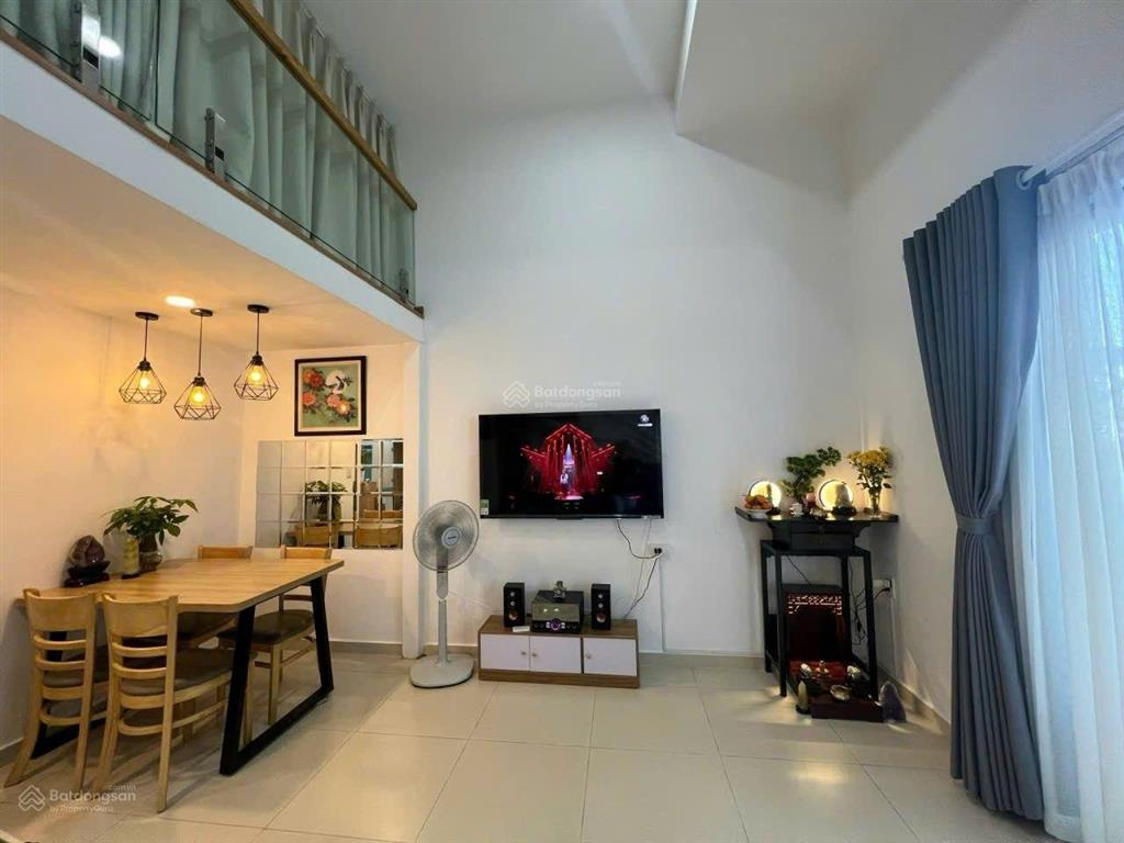 Bán cc tại mone nam sài gòn, giá 3,2 tỷ, 60m2, duplex 1pn, 1wc, đầy đủ nội thất nhà đẹp giá tốt