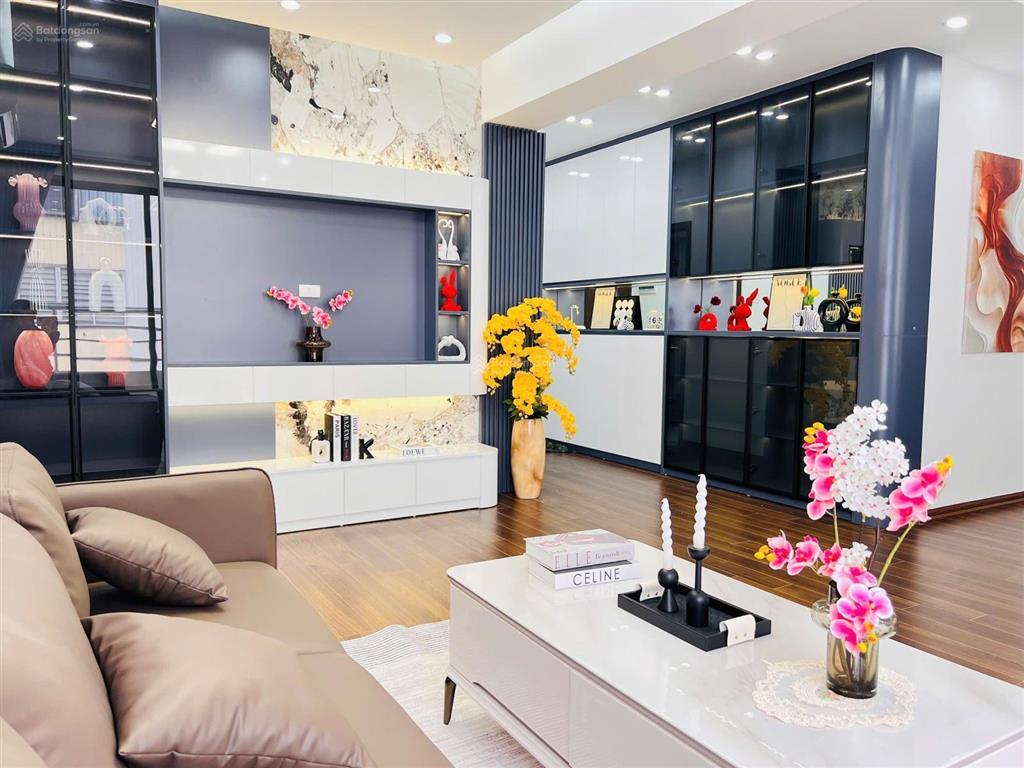 Bán căn hộ chung cư 115m2 tại thái thịnh, 11 tỷ vnd, hàng hiếm giá tốt
