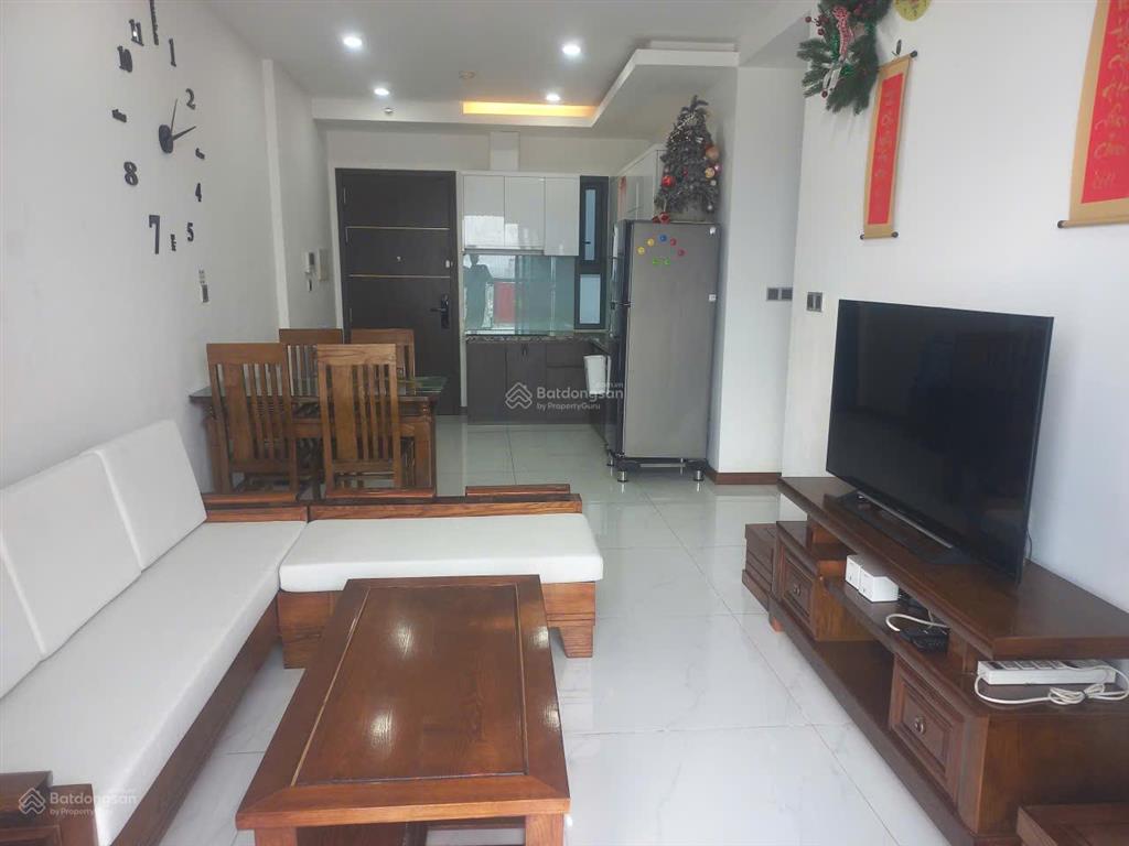 Chung cư hoa sen có sổ hồng sẵn, tặng nội thất cao cấp, 2 phòng ngủ đường lạc long quân cần bán