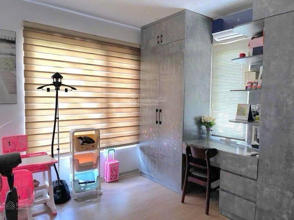 Bán nhà bát khối mặt ngõ ô tô tránh kinh doanh...38m 4 tầng full nội thất nhỉnh 8 tỷ..