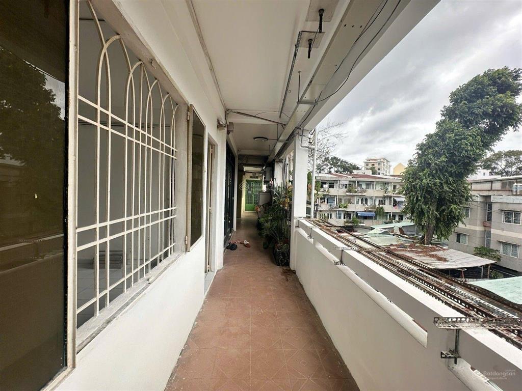 Quận 1cc lý văn phức 45m 2pn thang bộ giá 3tỷ.