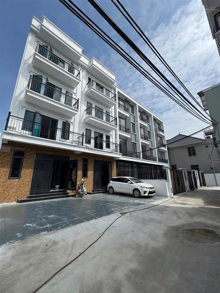 Bán nhà riêng tại hưng đạo. dt 112m2, 5pn, 4wc, pháp lý đầy đủ, sân ô tô siêu rộng. giá 5,25 tỷ