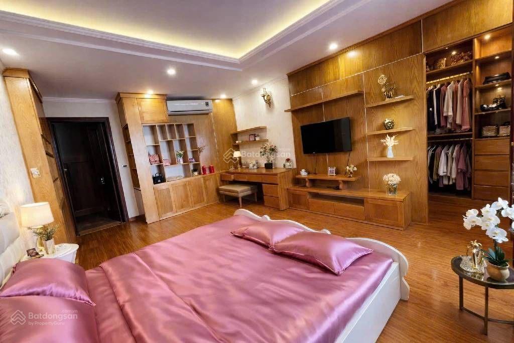 Bán nhà 90m thang máy đẹp văn phú 19.8 tỷ