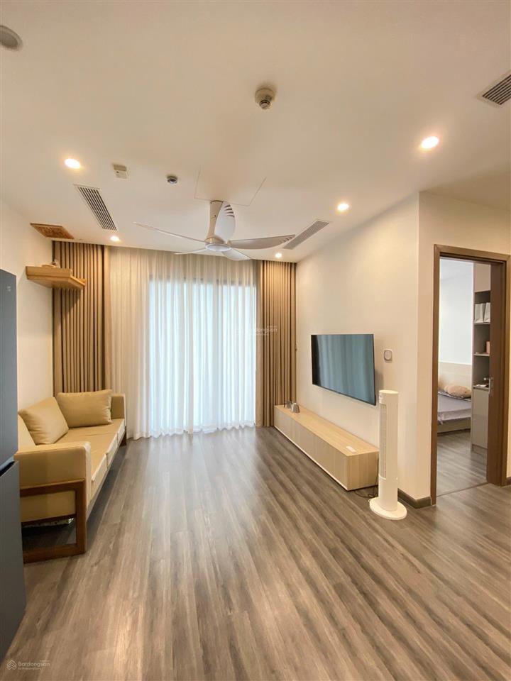 R105.1015 căn 1n+ 48,5 m2 r105, tầng 10 hướng ban công tây nam thoáng, đủ đồ giá 3,25 nét